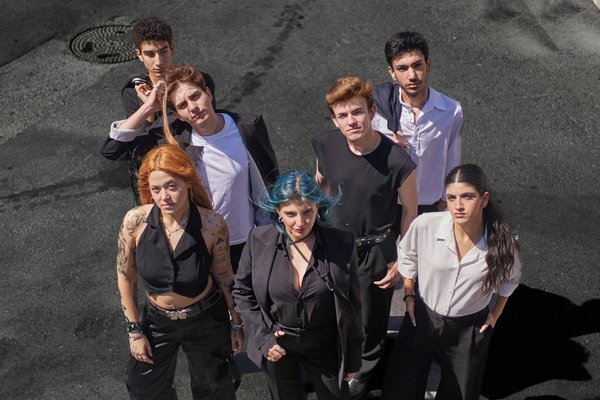 Découvrez les vestes homme élégantes et incontournables