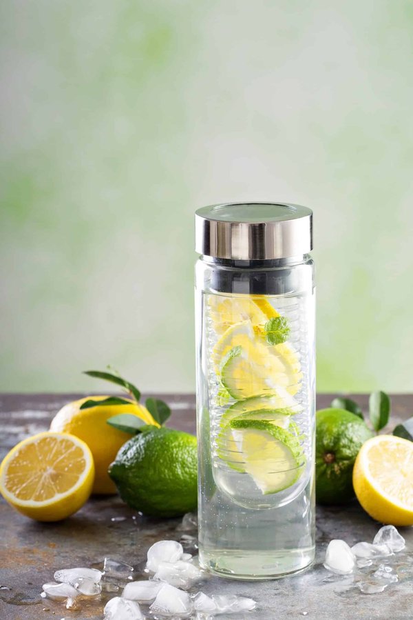 Quel est le guide pour une détoxification cutanée après les fêtes?