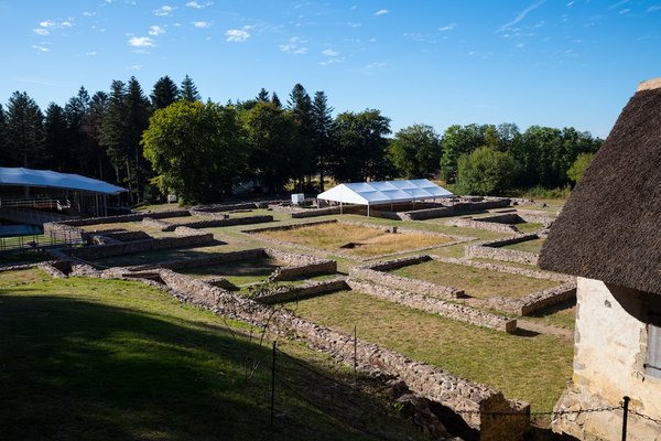 Quelles astuces pour voyager avec un seul bagage à main pour une escapade de deux semaines?